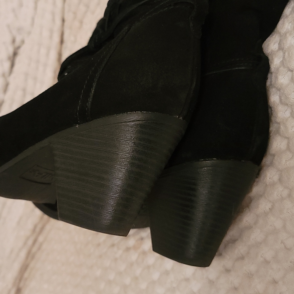 Black suede MIA boots size 8.5 - Picture 7 of 11